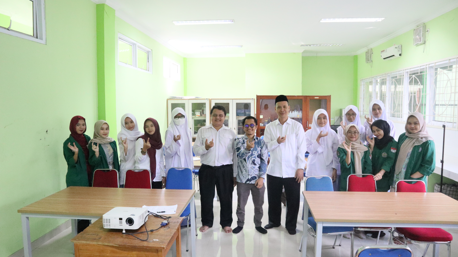 Dokumen Humas Uhamka