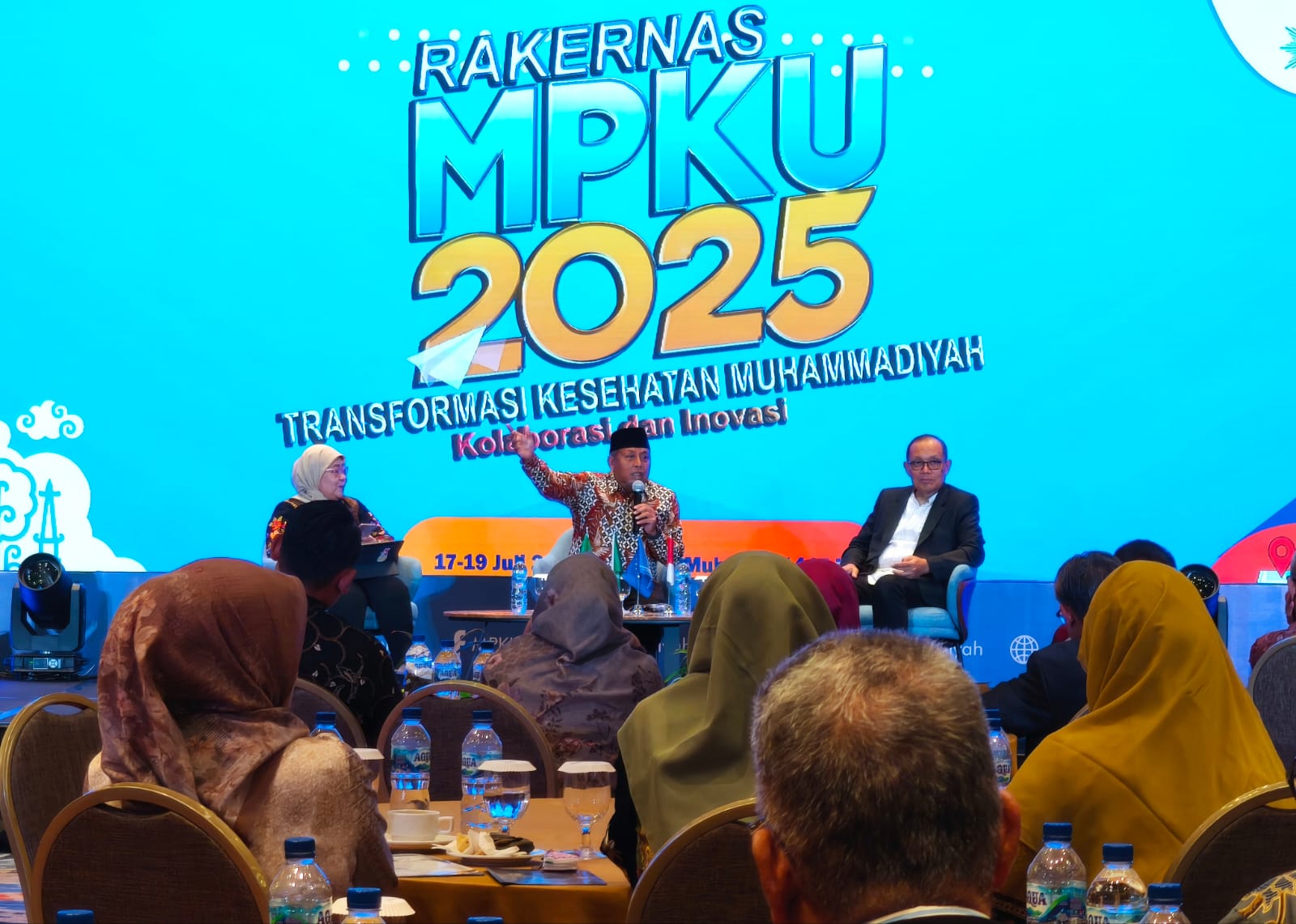 Agus Taufiqurrahman saat memberikan arahan dalam penutupan Rakernas MPKU PP Muhammadiyah. Foto: Cris