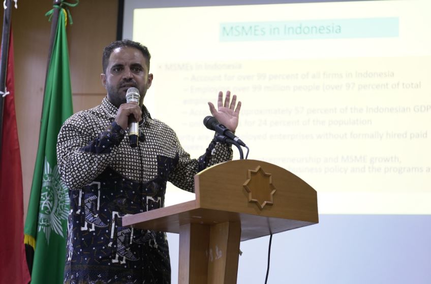 Dosen UITM Malaysia menjelaskan tentang potensi UMKM di kalangan pemuda