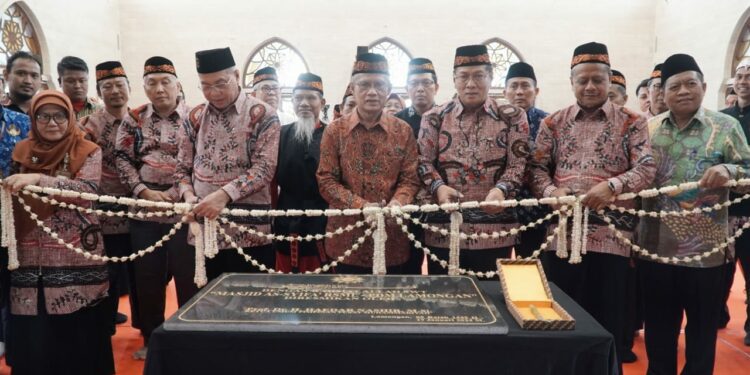 Peresmian Masjid Asy Syifa dan IGD bertaraf Internasional RS Muhammadiyah Lamongan oleh Ketua Umum PP Muhammadiyah (17/1).