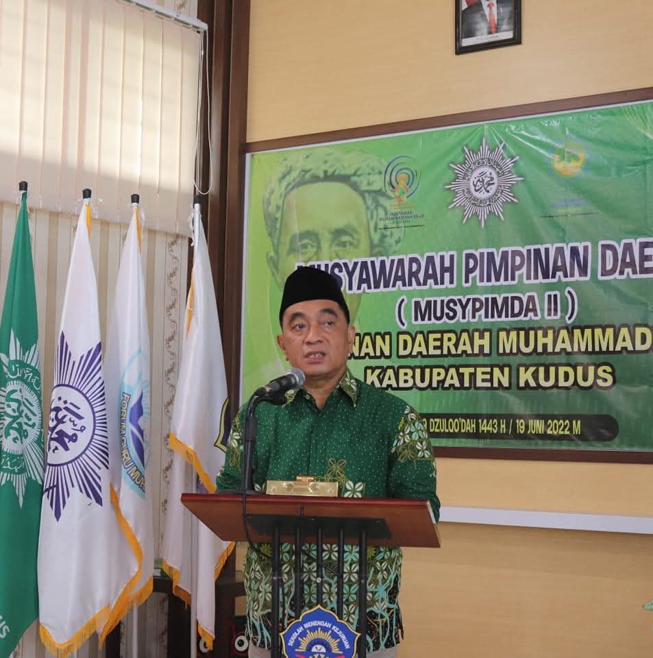 Prof Dr A Hilal Madjdi