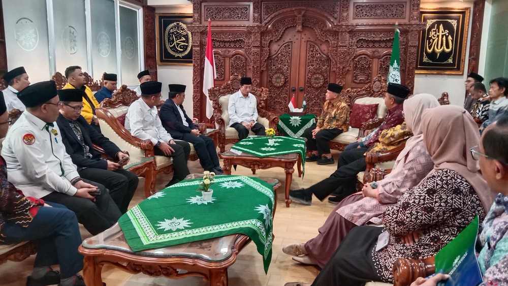 Kunjungan Menteri Agama Nasaruddin Umar ke Kantor Pimpinan Pusat Muhamamdiyah di Menteng Raya, Jakarta. Foto: Nadri