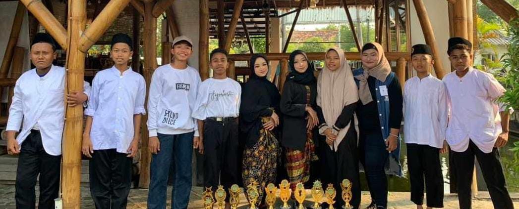SMP Muhammadiyah 1 Tuban Juara di Ajang Festival Anak Gemilang